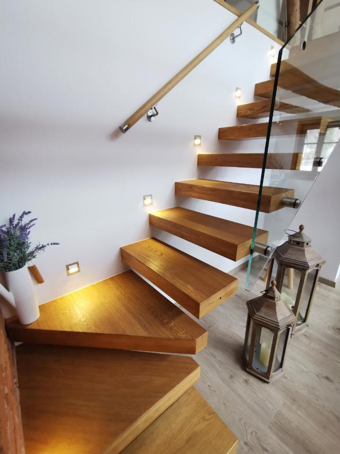 Une Maison A Colombages - Cosy, Lumineuse Et Sauna Kesseldorf エクステリア 写真
